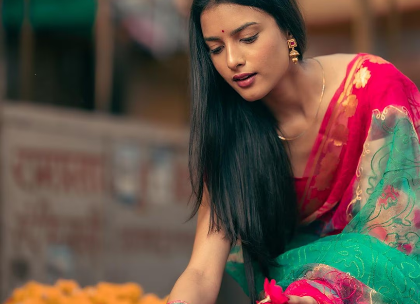 Nikita Porwal: The Rising Star of Indian Social Media